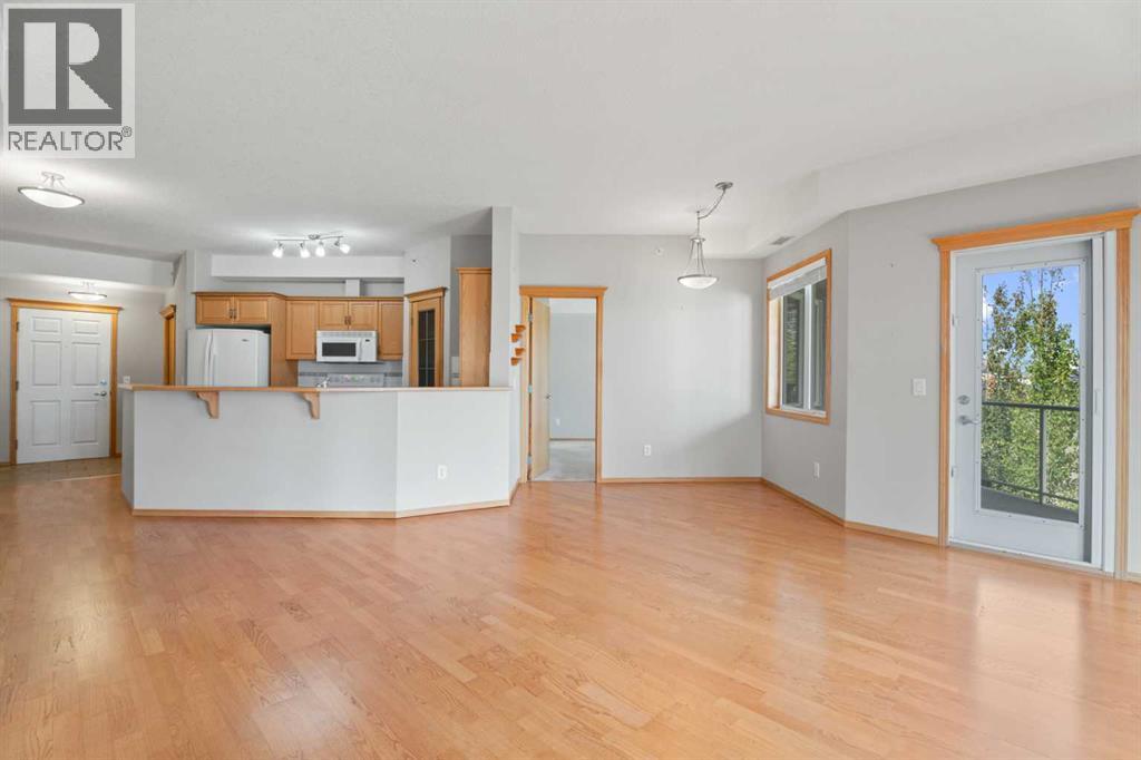 Single Family House for Sale in   Everstone Drive SW Evergreen Calgary 