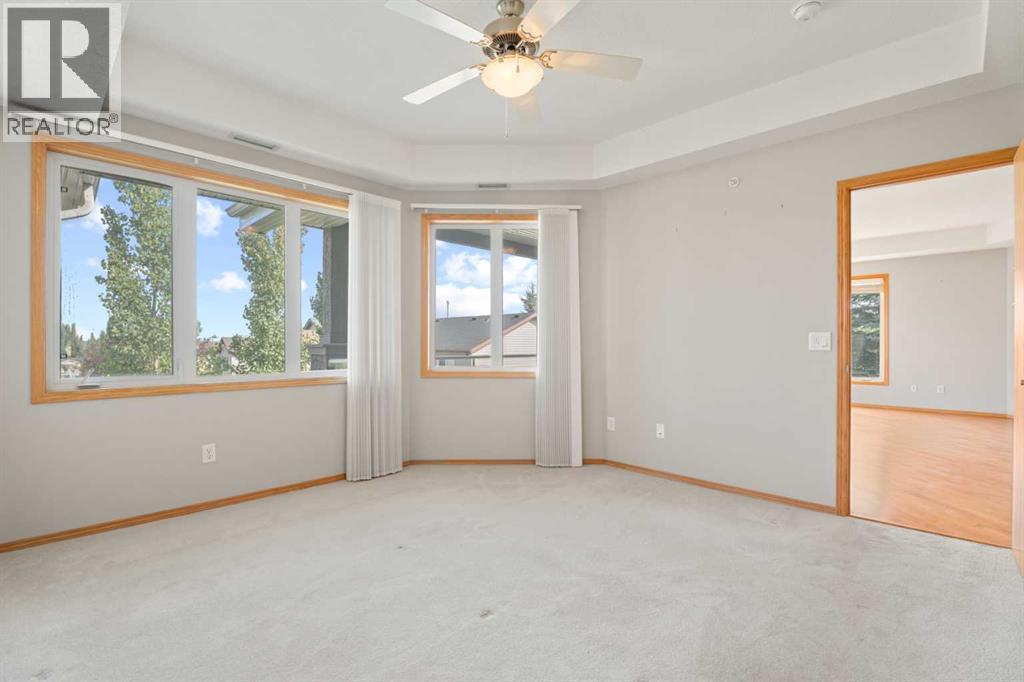 Single Family House for Sale in   Everstone Drive SW Evergreen Calgary 