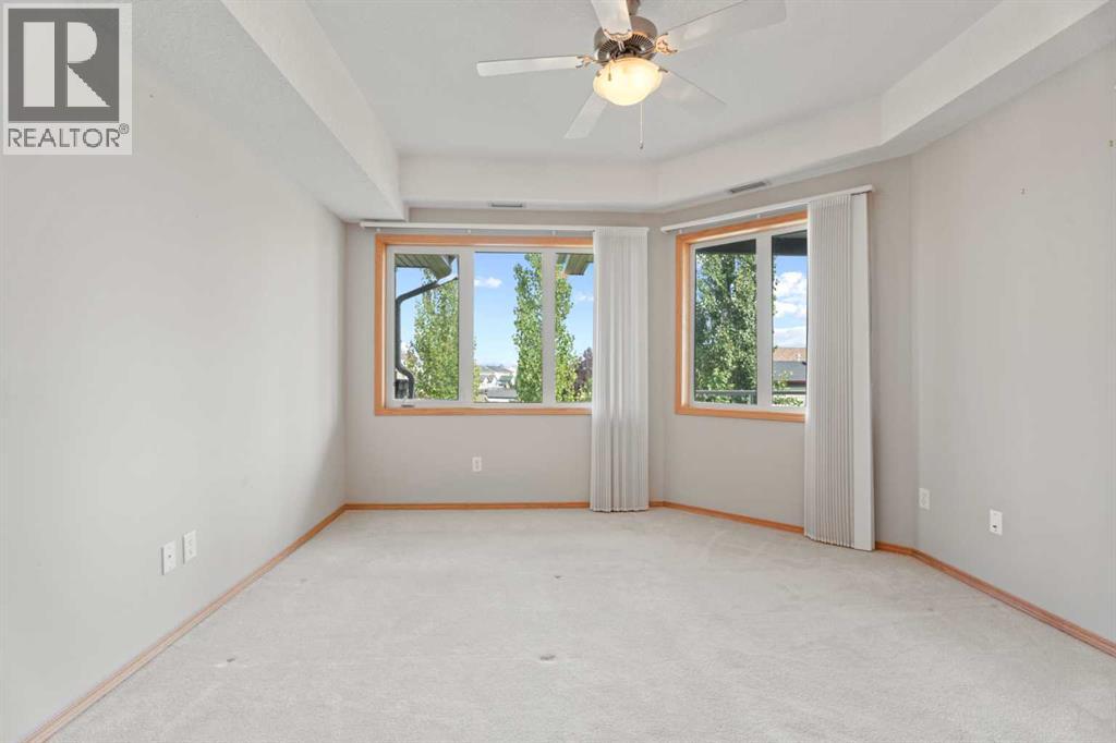 Single Family House for Sale in   Everstone Drive SW Evergreen Calgary 
