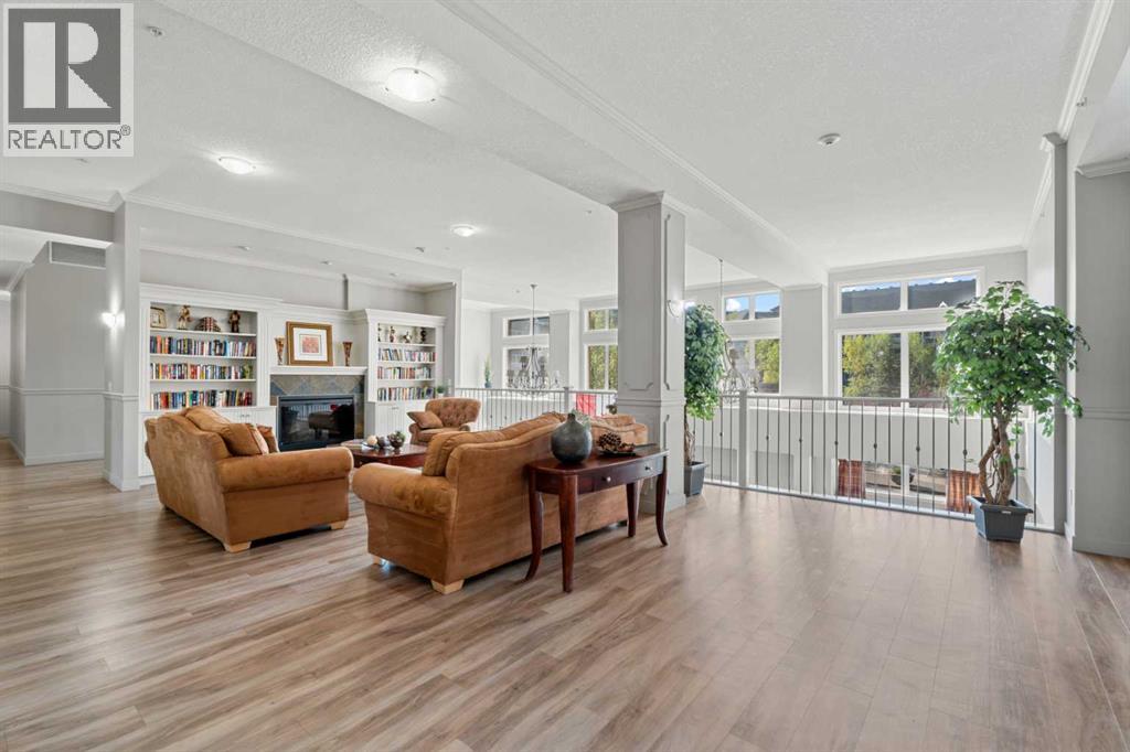 Single Family House for Sale in   Everstone Drive SW Evergreen Calgary 