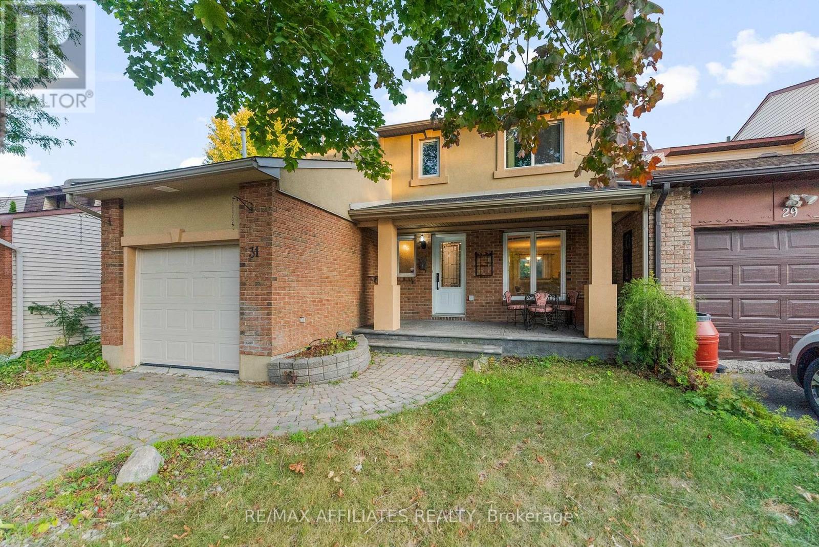 Great curb appeal!