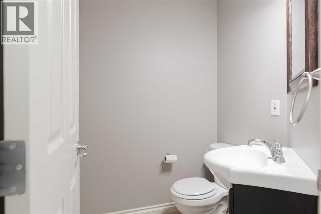 237 Crown Creek Lane, Fort McMurray
