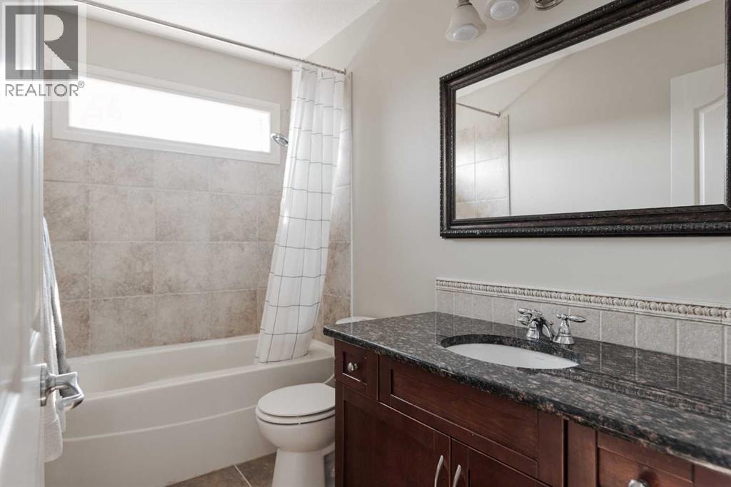 237 Crown Creek Lane, Fort McMurray
