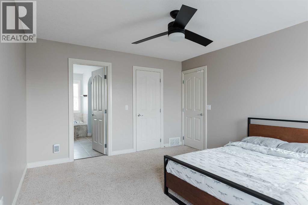 237 Crown Creek Lane, Fort McMurray