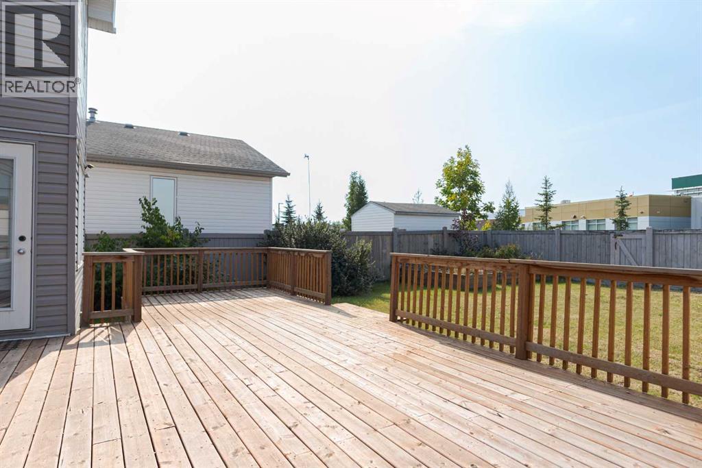 237 Crown Creek Lane, Fort McMurray