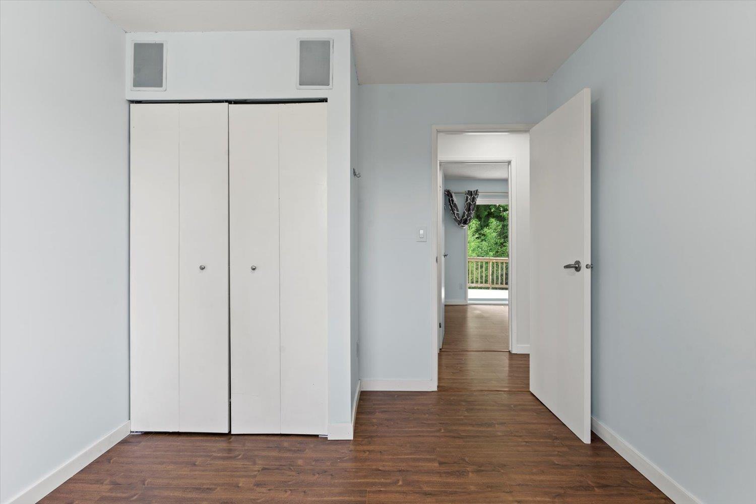 7976 TANAGER STREET, Mission