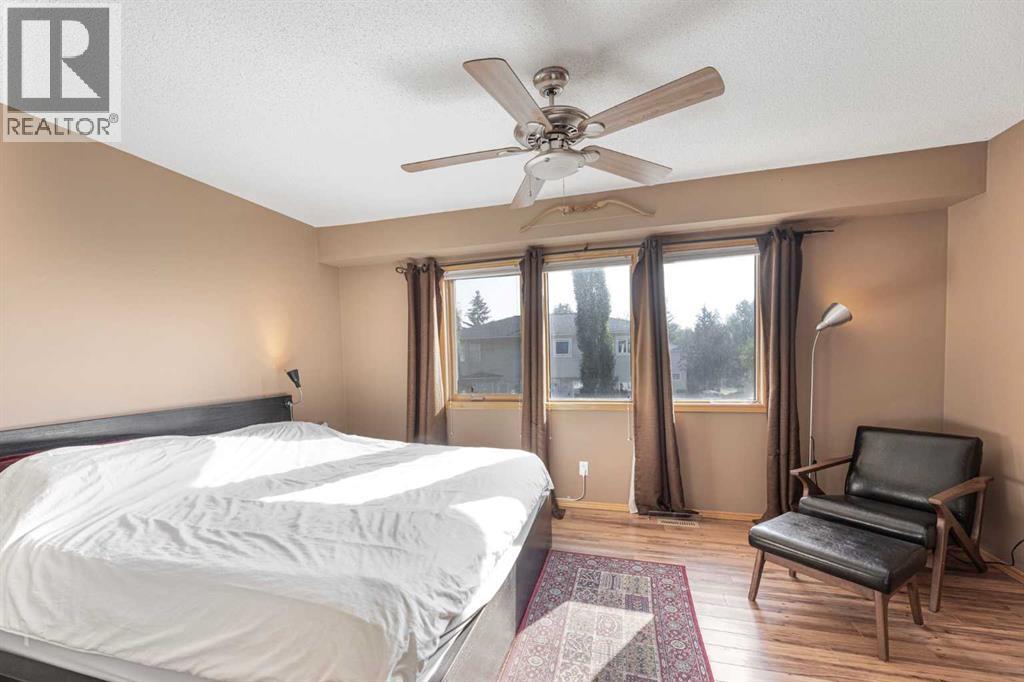 Single Family House for Sale in  Killarney Glen Court SW Killarney/Glengarry Calgary 