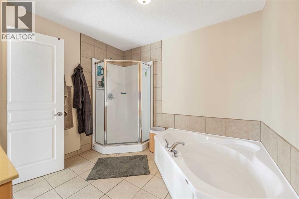 Single Family House for Sale in  Killarney Glen Court SW Killarney/Glengarry Calgary 