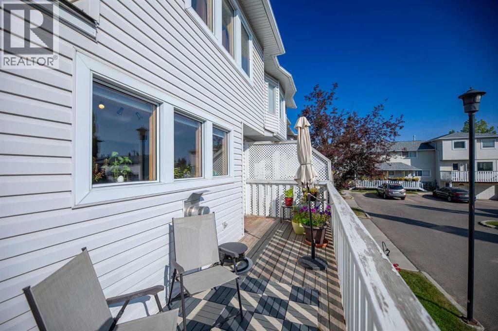 Single Family House for Sale in  Killarney Glen Court SW Killarney/Glengarry Calgary 