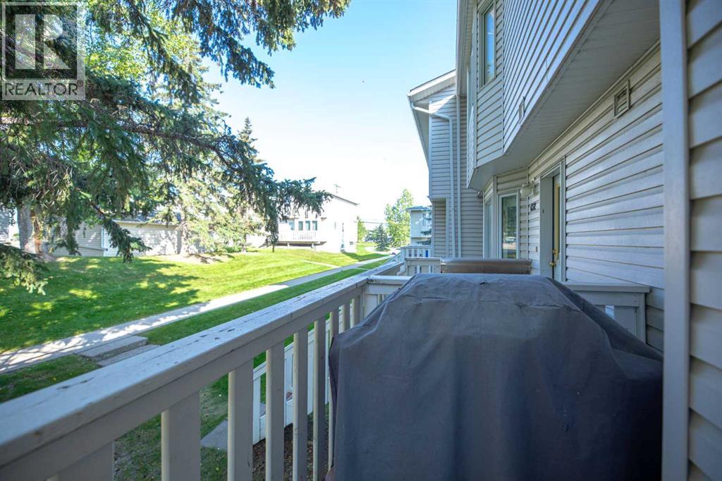 Single Family House for Sale in  Killarney Glen Court SW Killarney/Glengarry Calgary 
