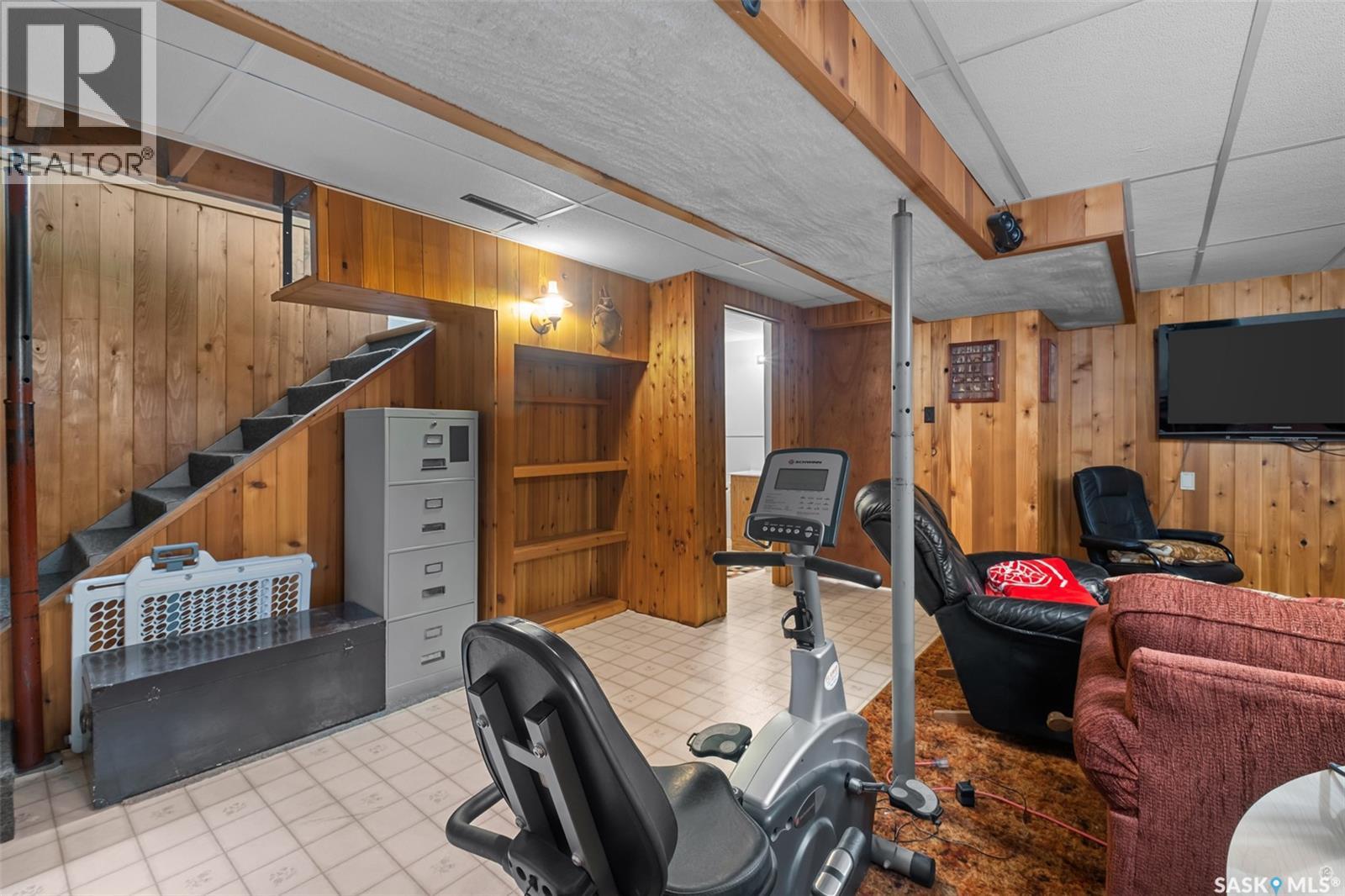 Single Family House Bungalow for Sale in  th STREET E Prince Albert 