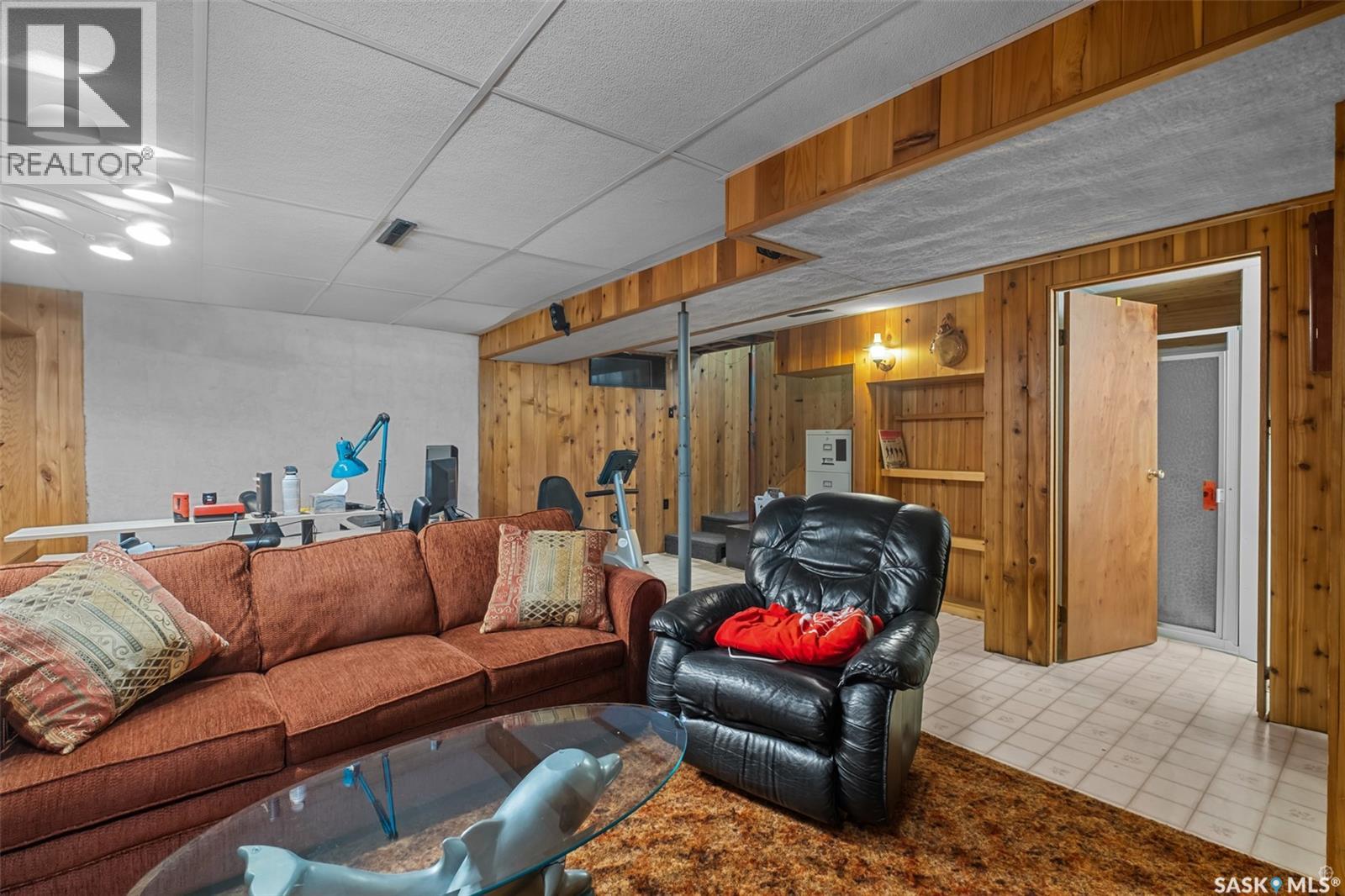 Single Family House Bungalow for Sale in  th STREET E Prince Albert 