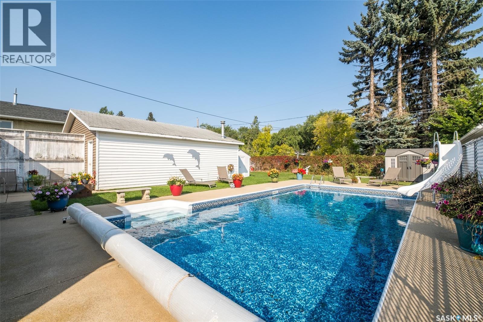 Single Family House Bungalow for Sale in  th STREET E Prince Albert 