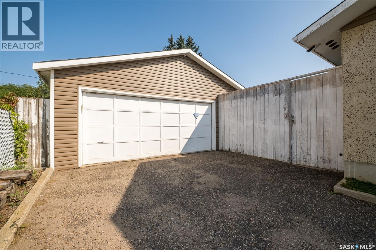 Single Family House Bungalow for Sale in  th STREET E Prince Albert 