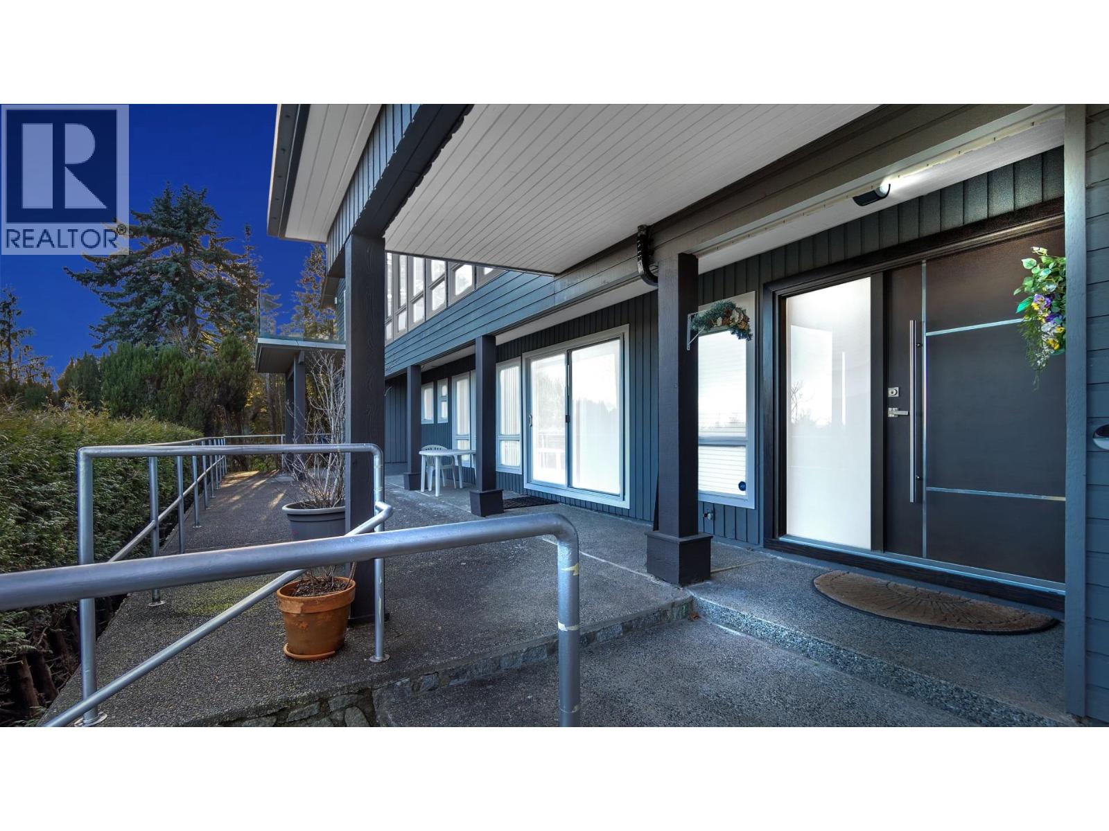 1135 GROVELAND COURT, West Vancouver