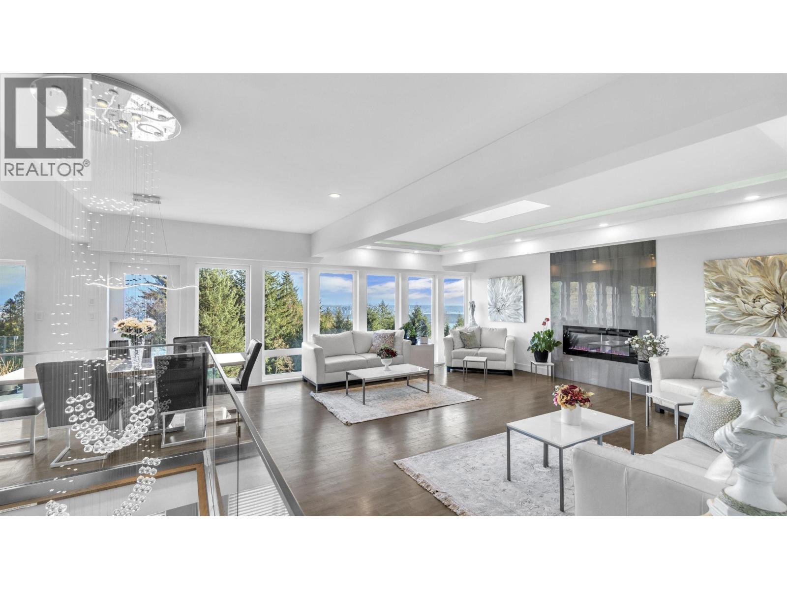 1135 GROVELAND COURT, West Vancouver