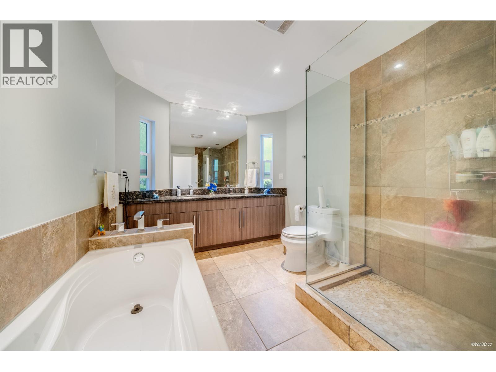 1135 GROVELAND COURT, West Vancouver