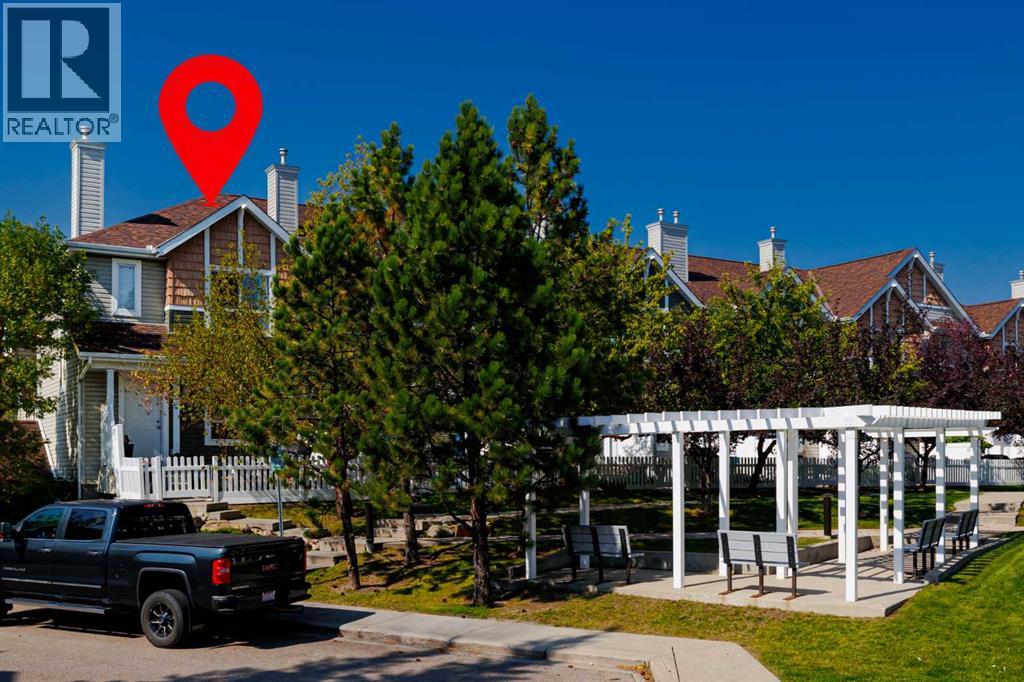 Single Family House for Sale in  Tuscany Court NW Tuscany Calgary 