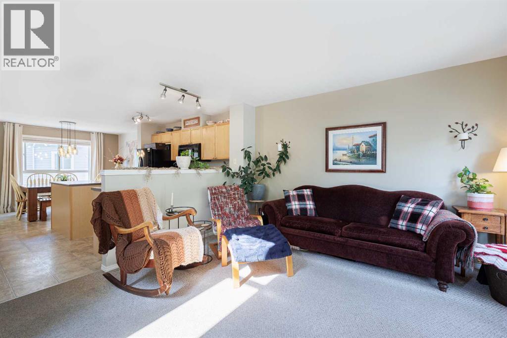 Single Family House for Sale in  Tuscany Court NW Tuscany Calgary 