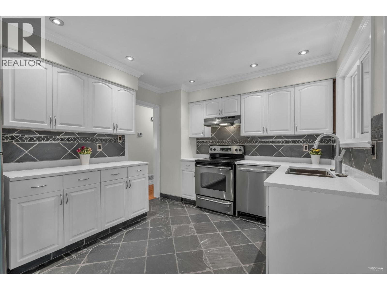 1226 BARBERRY DRIVE, Port Coquitlam