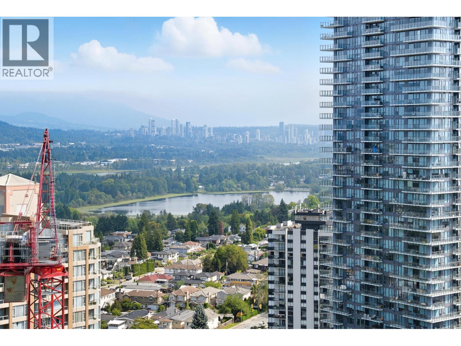 2603 4688 KINGSWAY, Burnaby