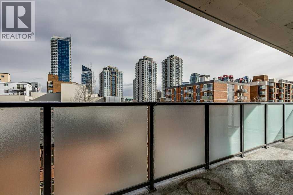 Single Family House for Sale in    Avenue SW Beltline Calgary 