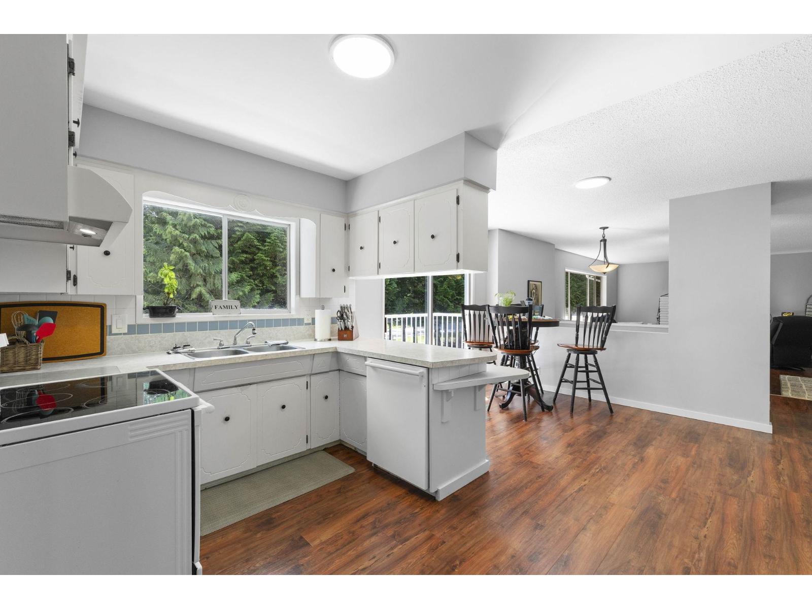 29615 CAMELOT AVENUE, Abbotsford