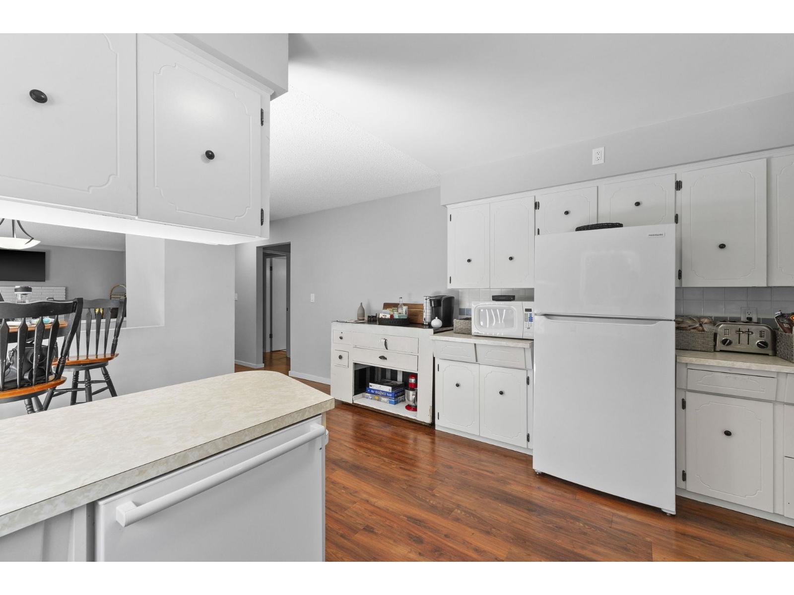 29615 CAMELOT AVENUE, Abbotsford