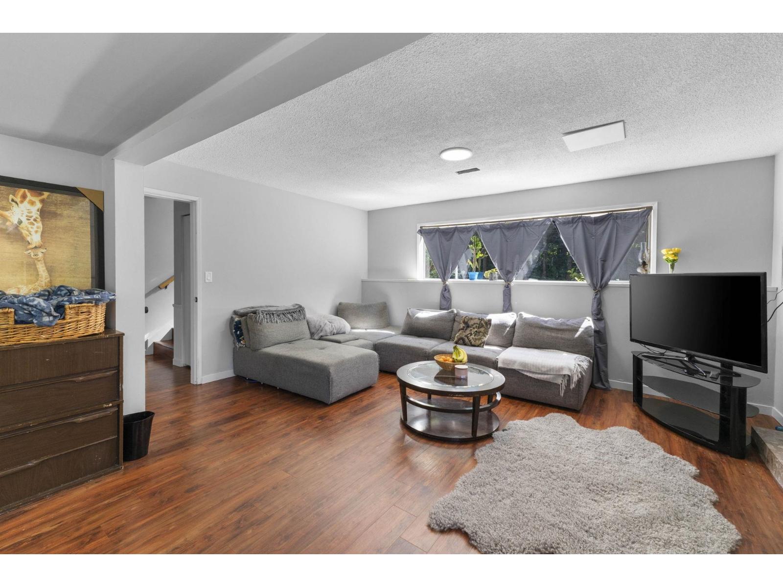 29615 CAMELOT AVENUE, Abbotsford