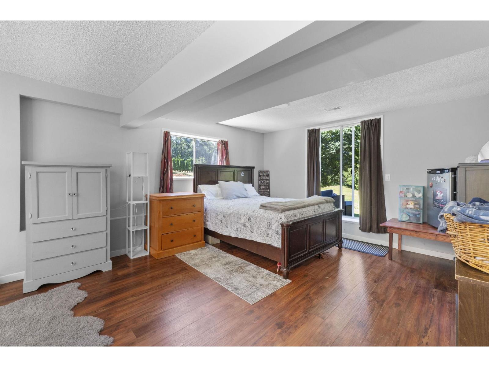 29615 CAMELOT AVENUE, Abbotsford