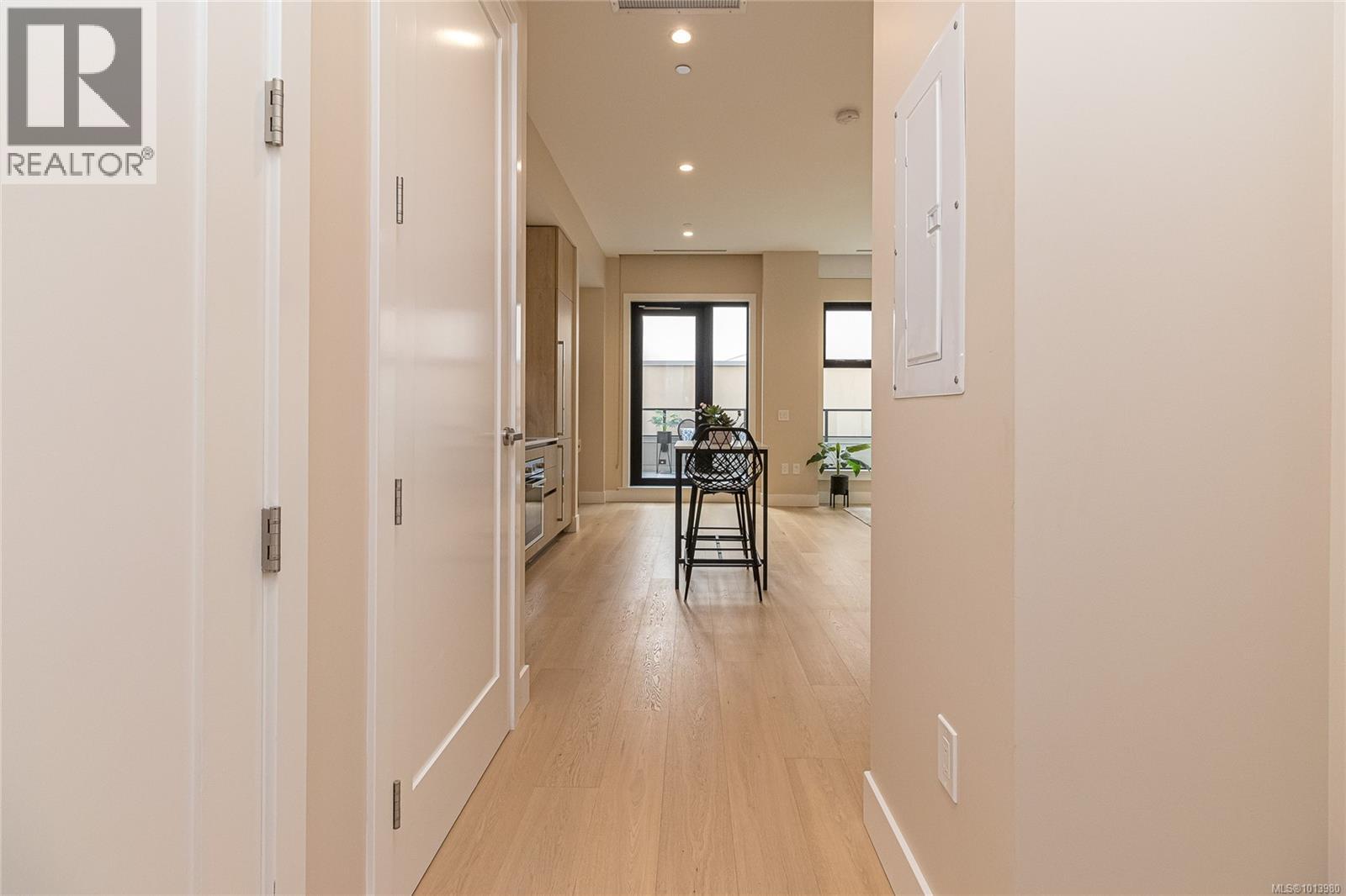 314 521 Courtney Street, Victoria