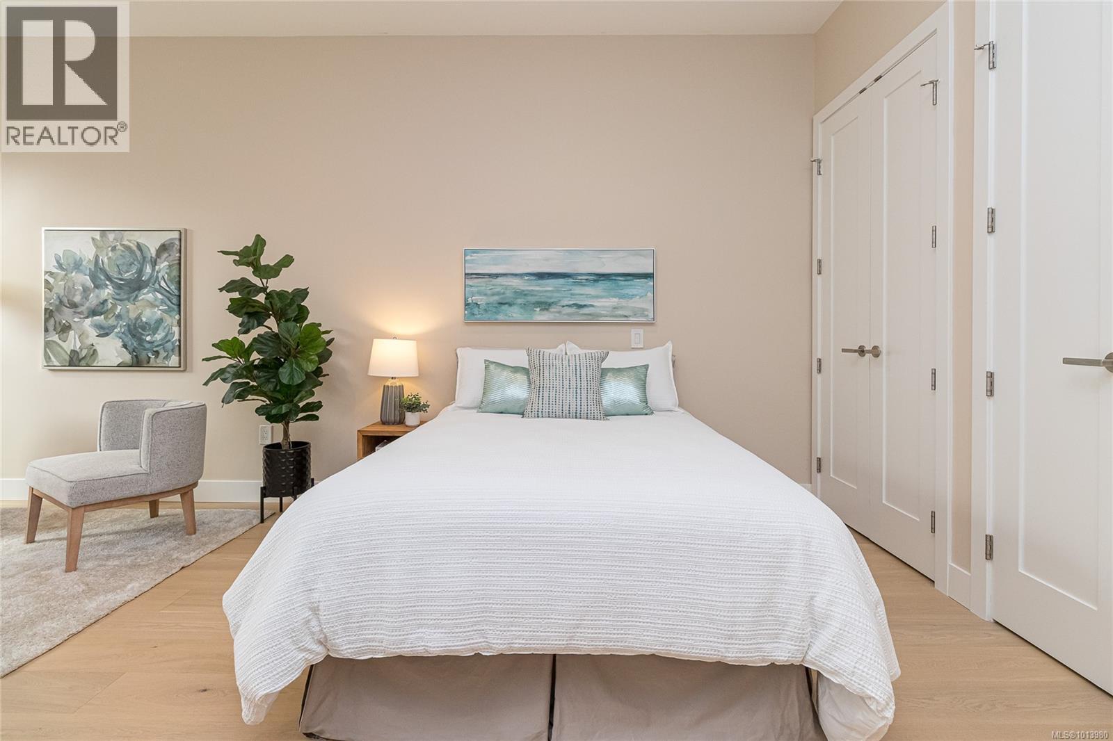 314 521 Courtney Street, Victoria