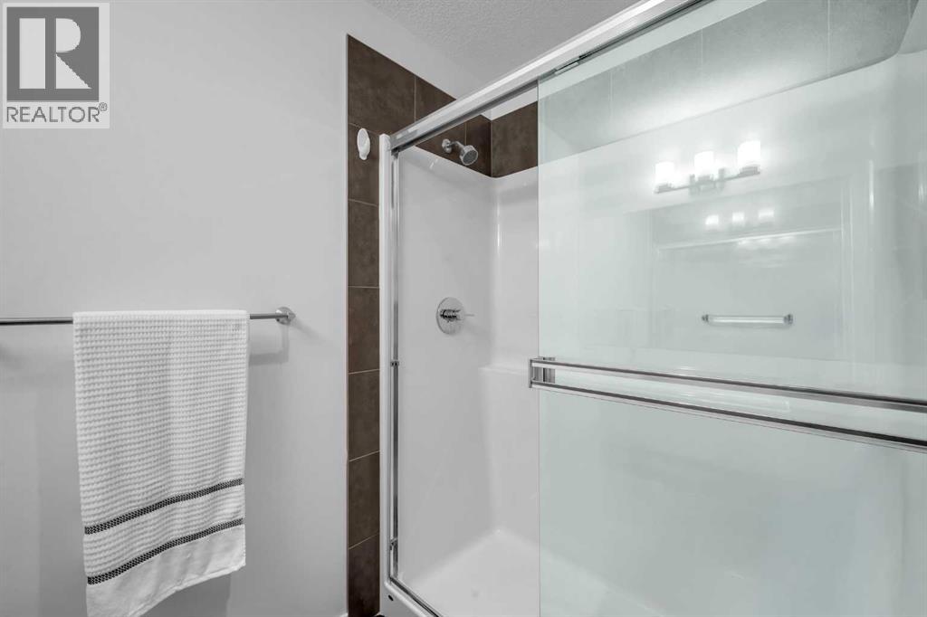 Single Family House for Sale in  Saddlestone Drive NE Saddle Ridge Calgary 