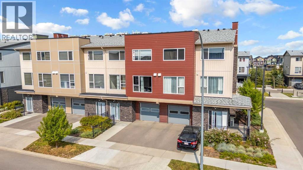 Single Family House for Sale in  Saddlestone Drive NE Saddle Ridge Calgary 