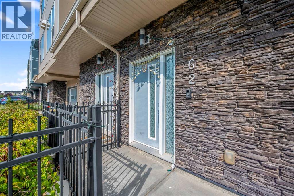 Single Family House for Sale in  Saddlestone Drive NE Saddle Ridge Calgary 