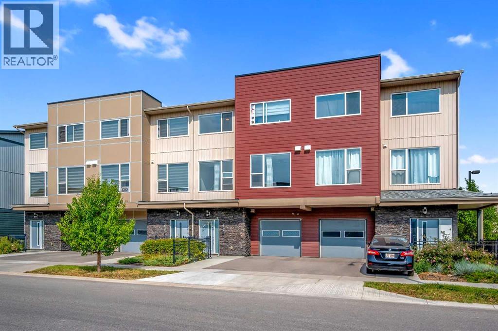 Single Family House for Sale in  Saddlestone Drive NE Saddle Ridge Calgary 