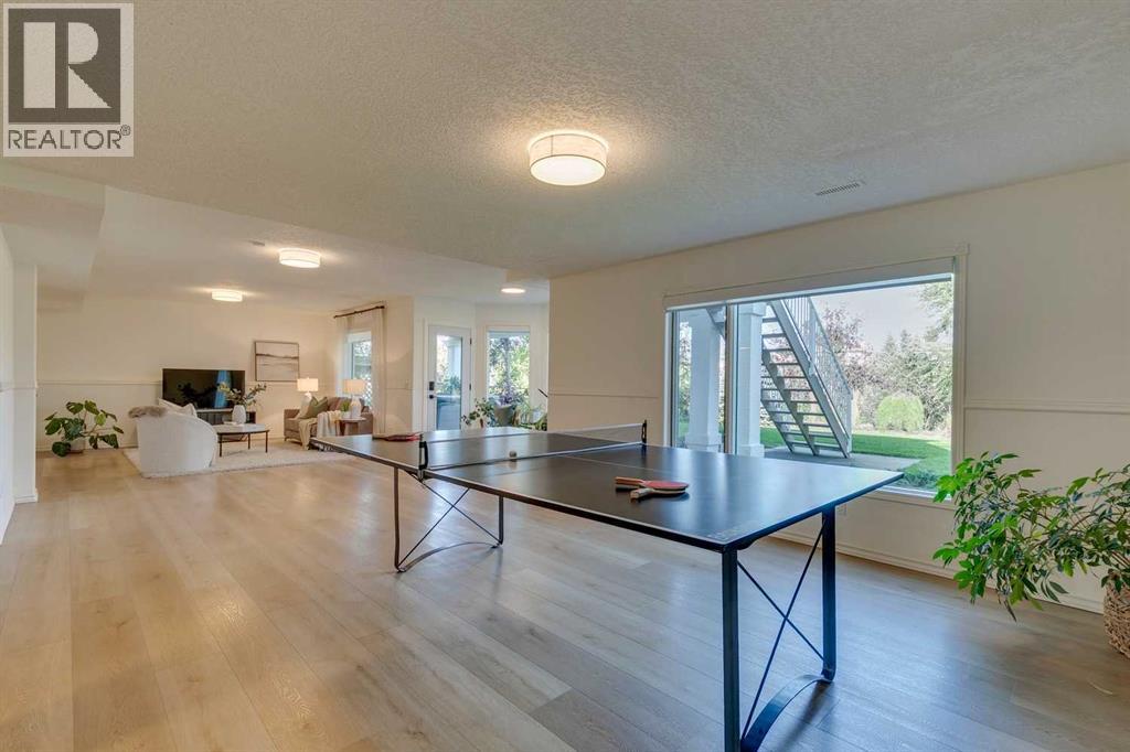 Single Family House for Sale in  Edgevalley Landing NW Edgemont Calgary 