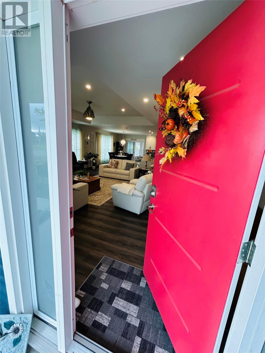 16 Kings Road - Photo 5 of 35, Bishops Falls, Newfoundland & Labrador