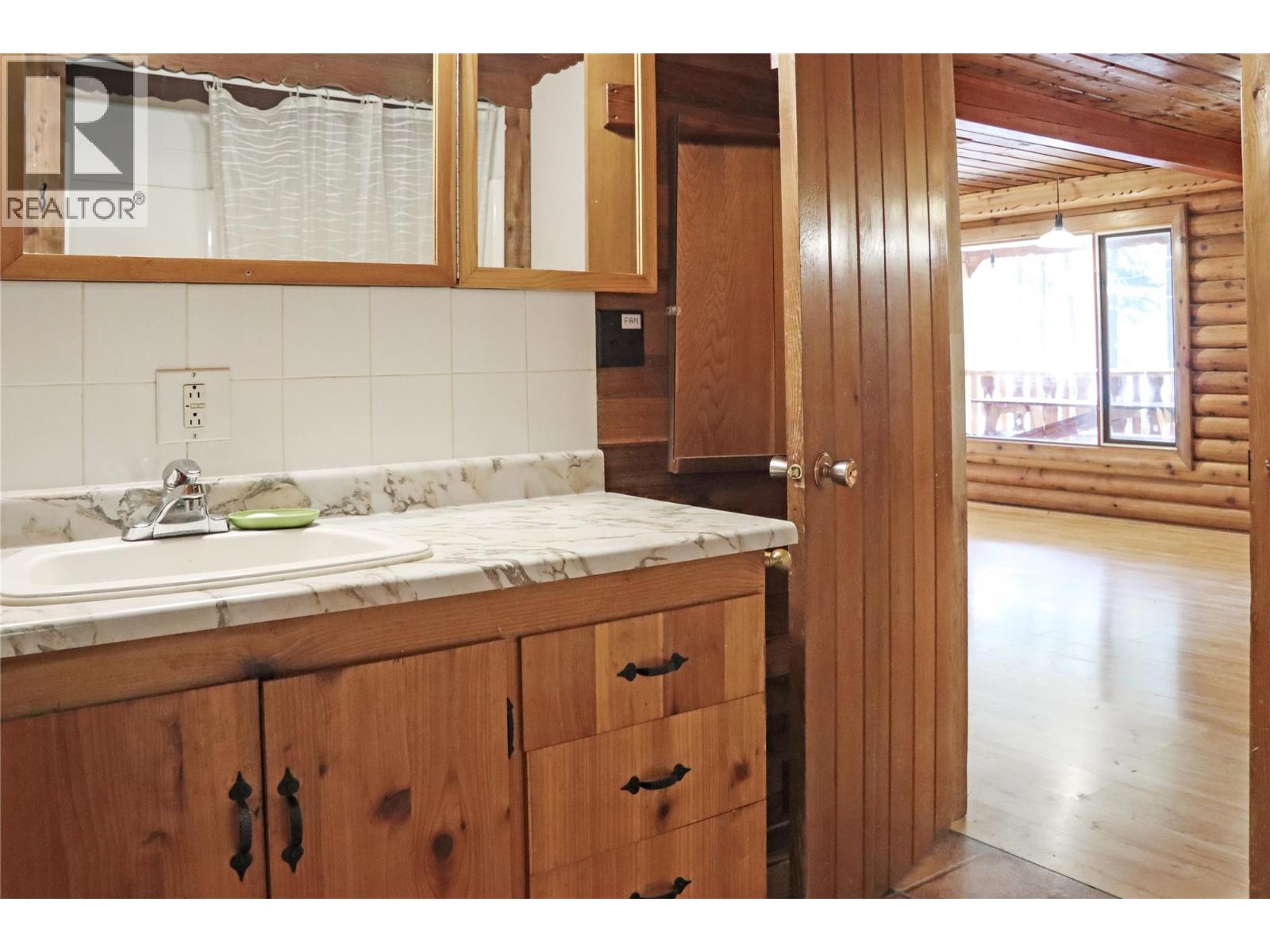 Photo 11 of 1380 Old Hedley Road, Princeton BC