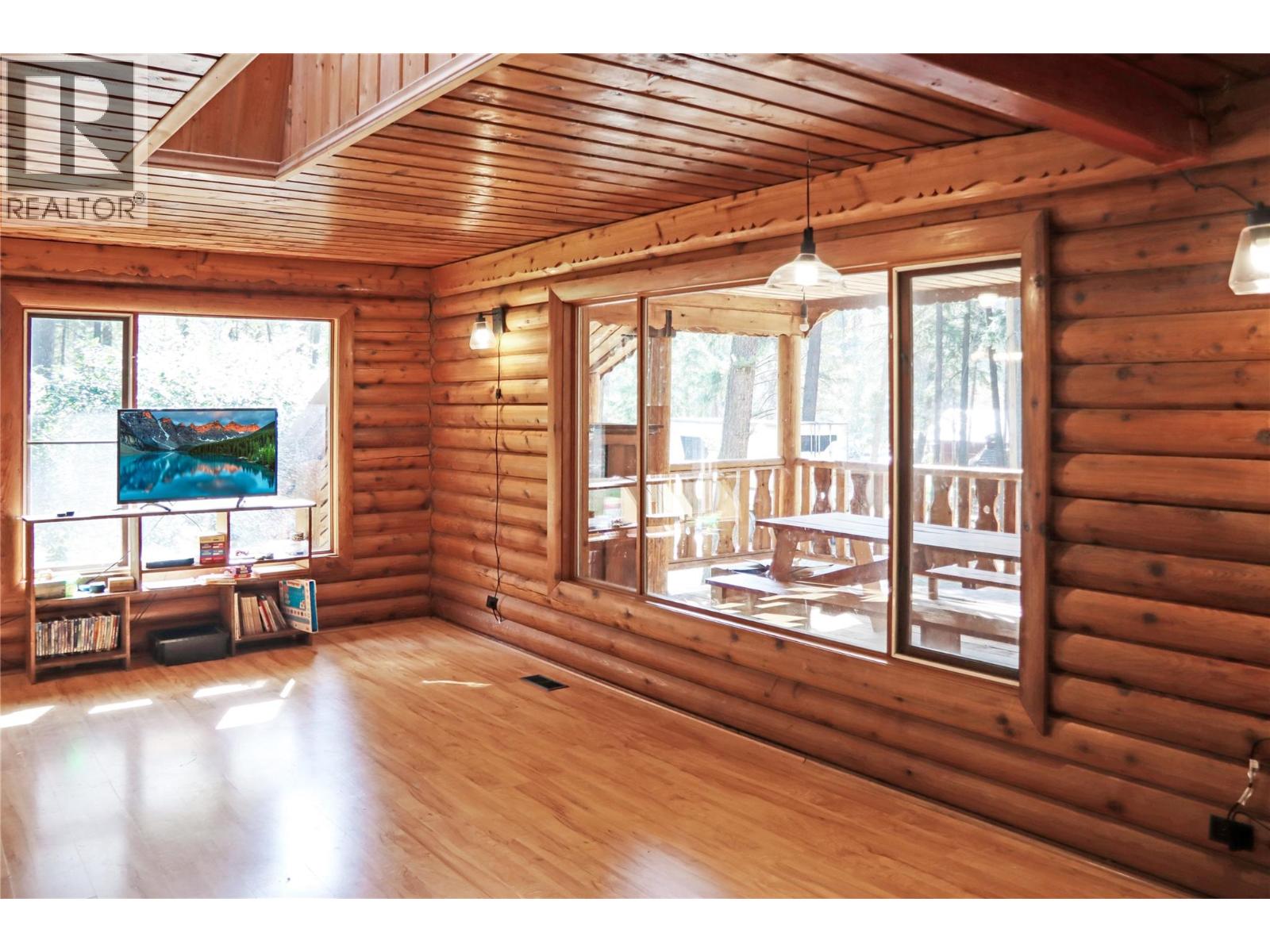 Photo 10 of 1380 Old Hedley Road, Princeton BC