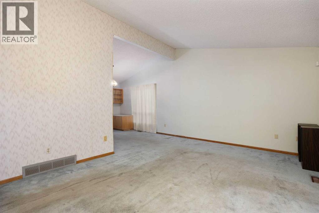 206 Leigh Crescent, Fort McMurray