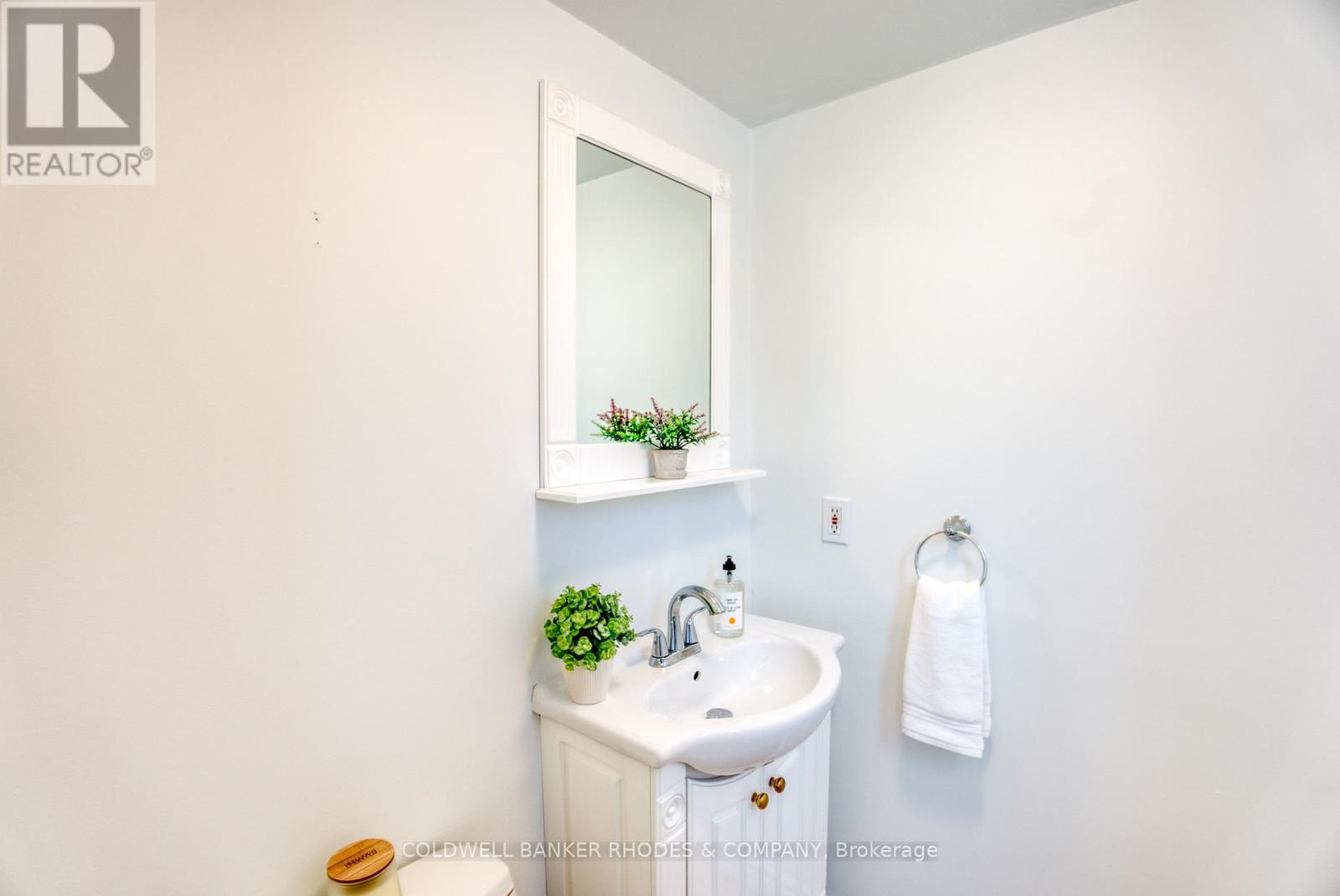 Powder room on main floor