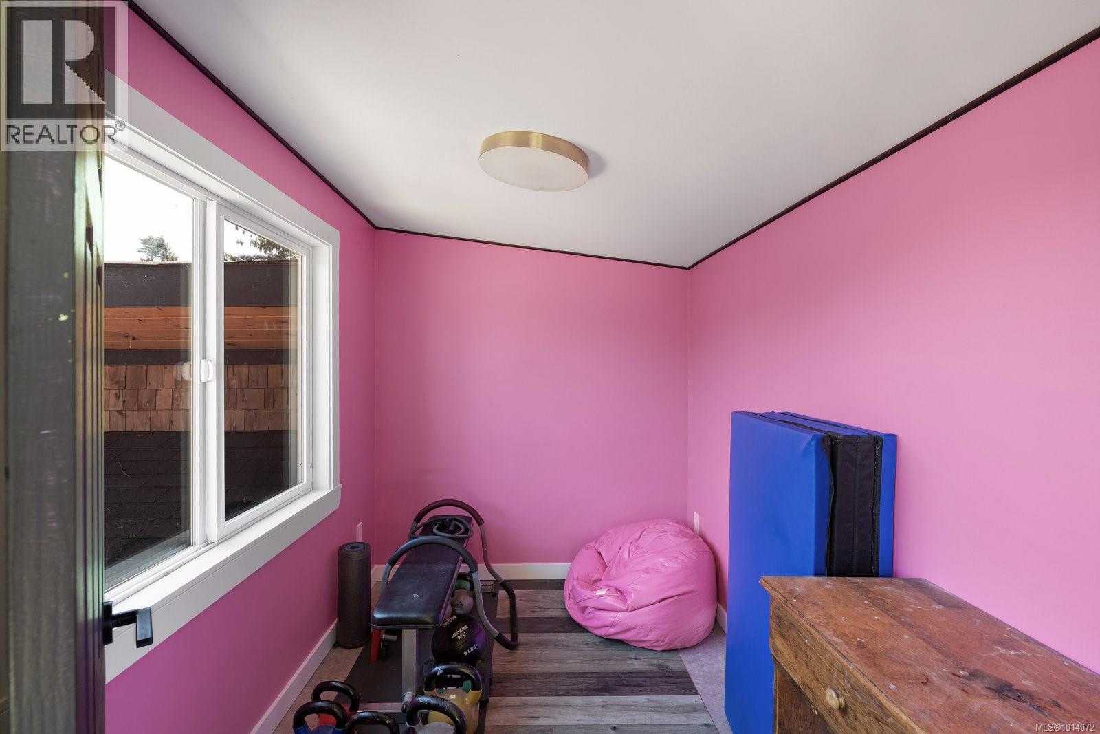  5884 Deborah Drive, Duncan