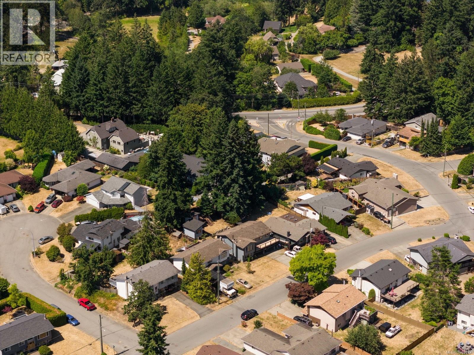  5884 Deborah Drive, Duncan