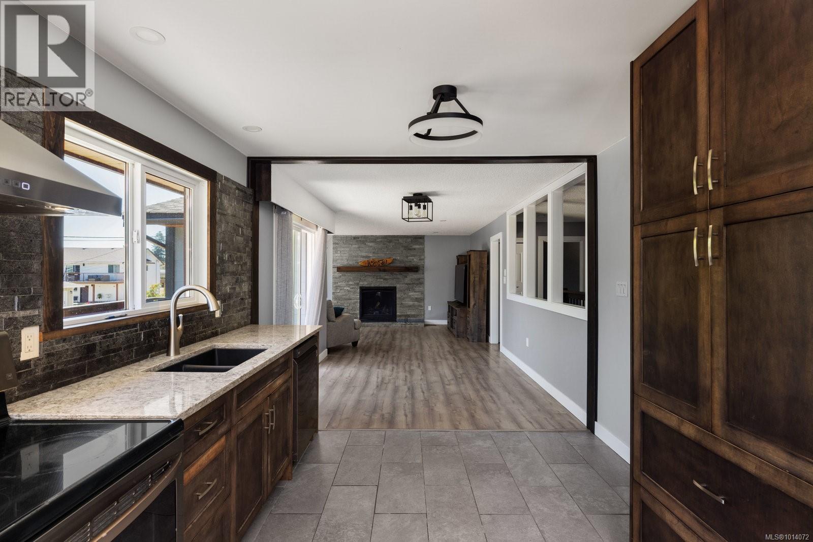  5884 Deborah Drive, Duncan