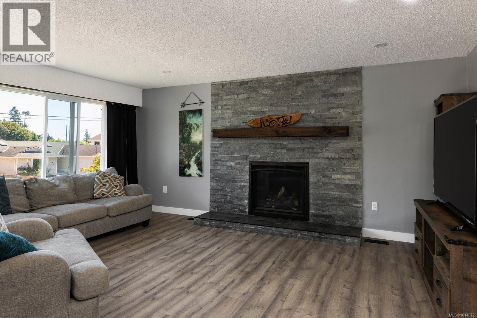  5884 Deborah Drive, Duncan