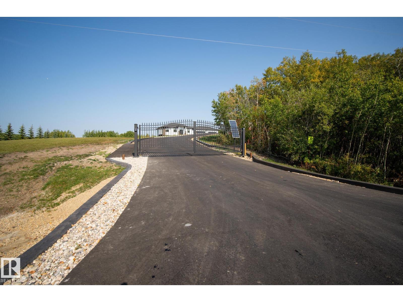 #265 20212 TWP ROAD 510, Rural Strathcona County