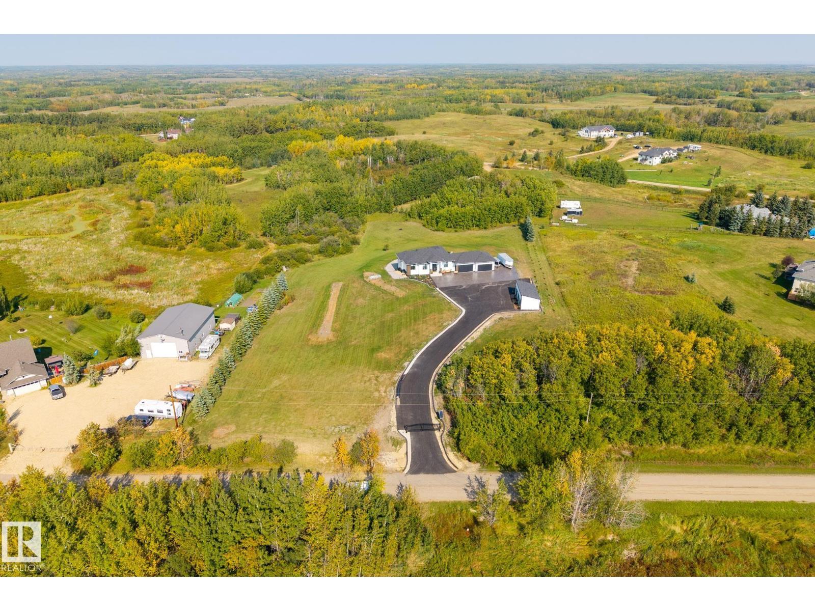 #265 20212 TWP ROAD 510, Rural Strathcona County