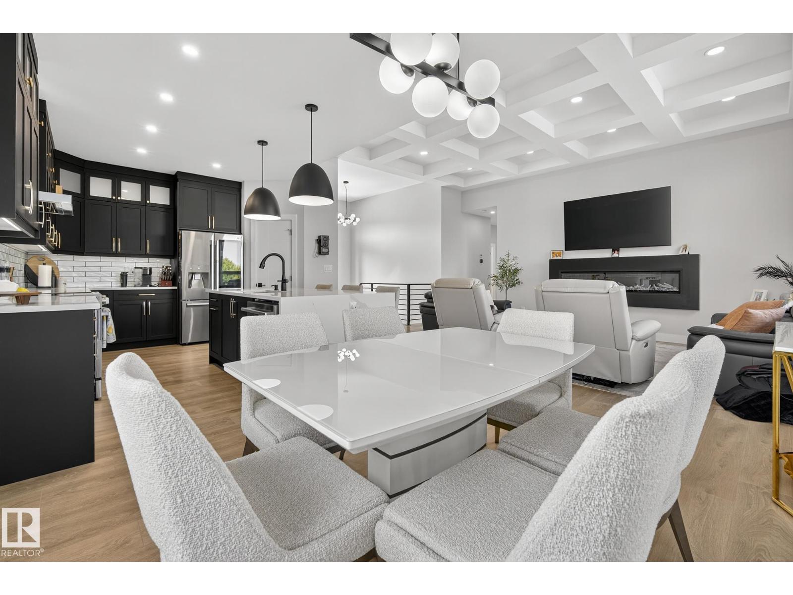 #265 20212 TWP ROAD 510, Rural Strathcona County