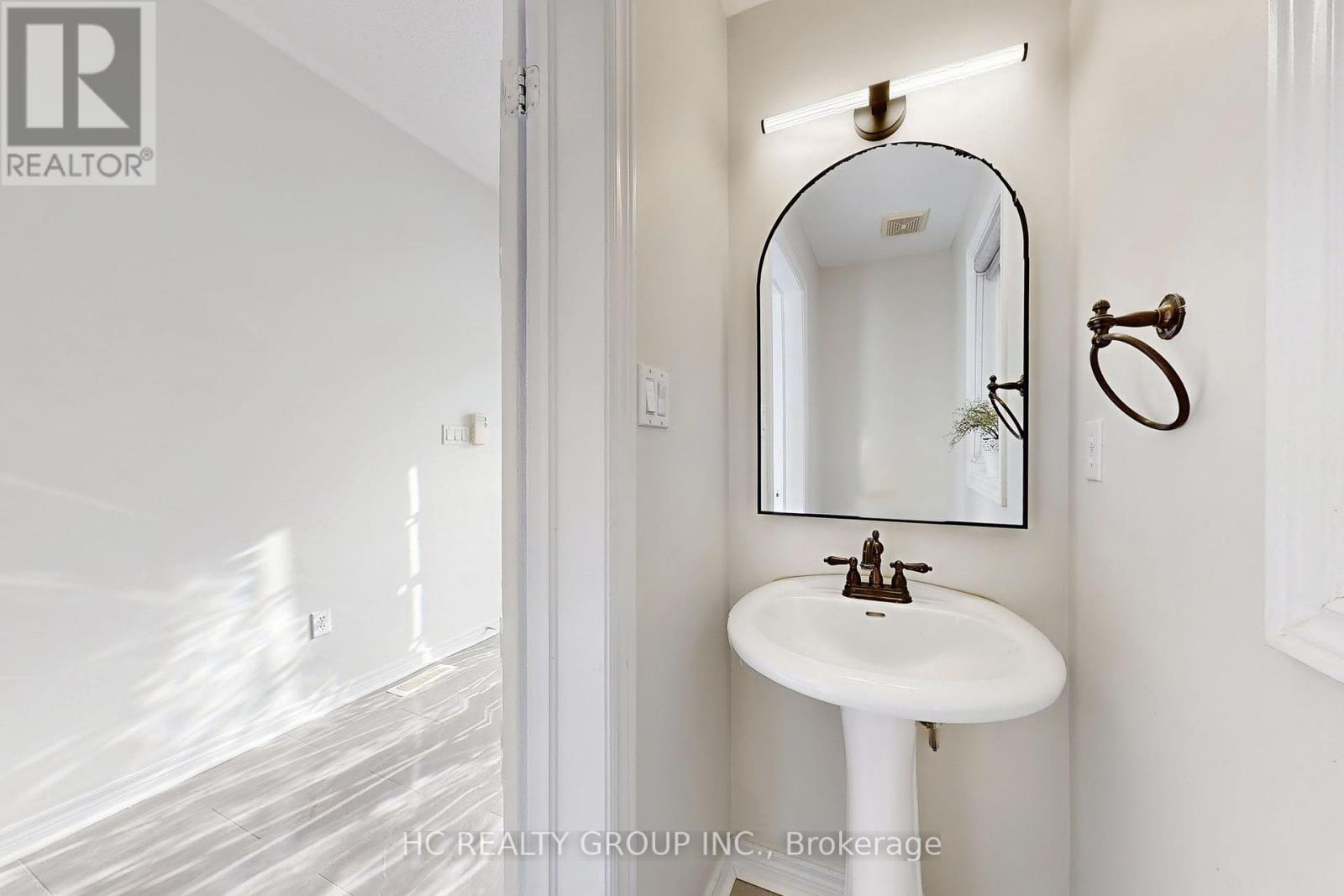 Single Family House for Sale in  AUTUMN HILL BOULEVARD Vaughan (Patterson) 